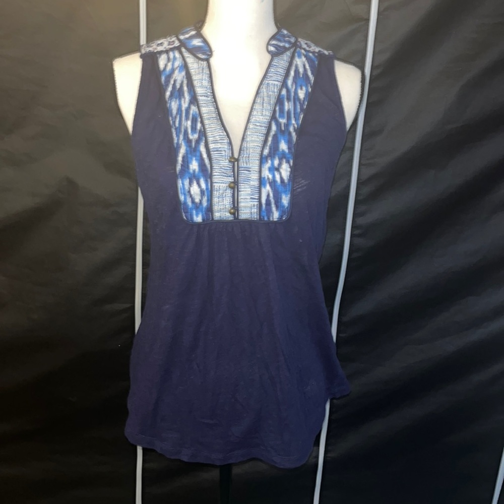 Anthropologie Blouse size small by Akemi + Kin